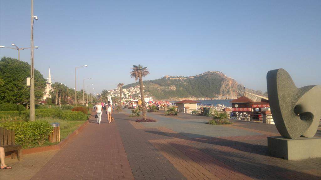 Musti Apart Hotel Alanya Exterior foto